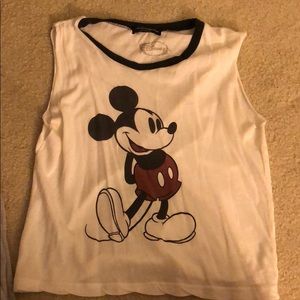 Brandy melvilles mickey croptop